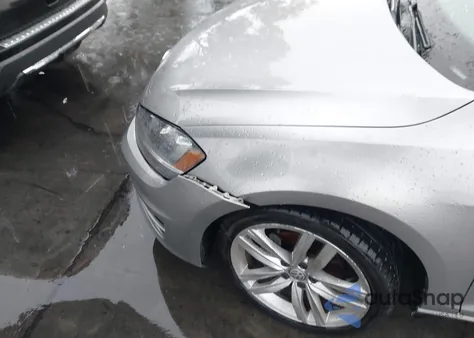 2015 Volkswagen Golf Tsi Sel 4-Door z USA, uszkodzony, nr VIN 3VW217AU9FM095418